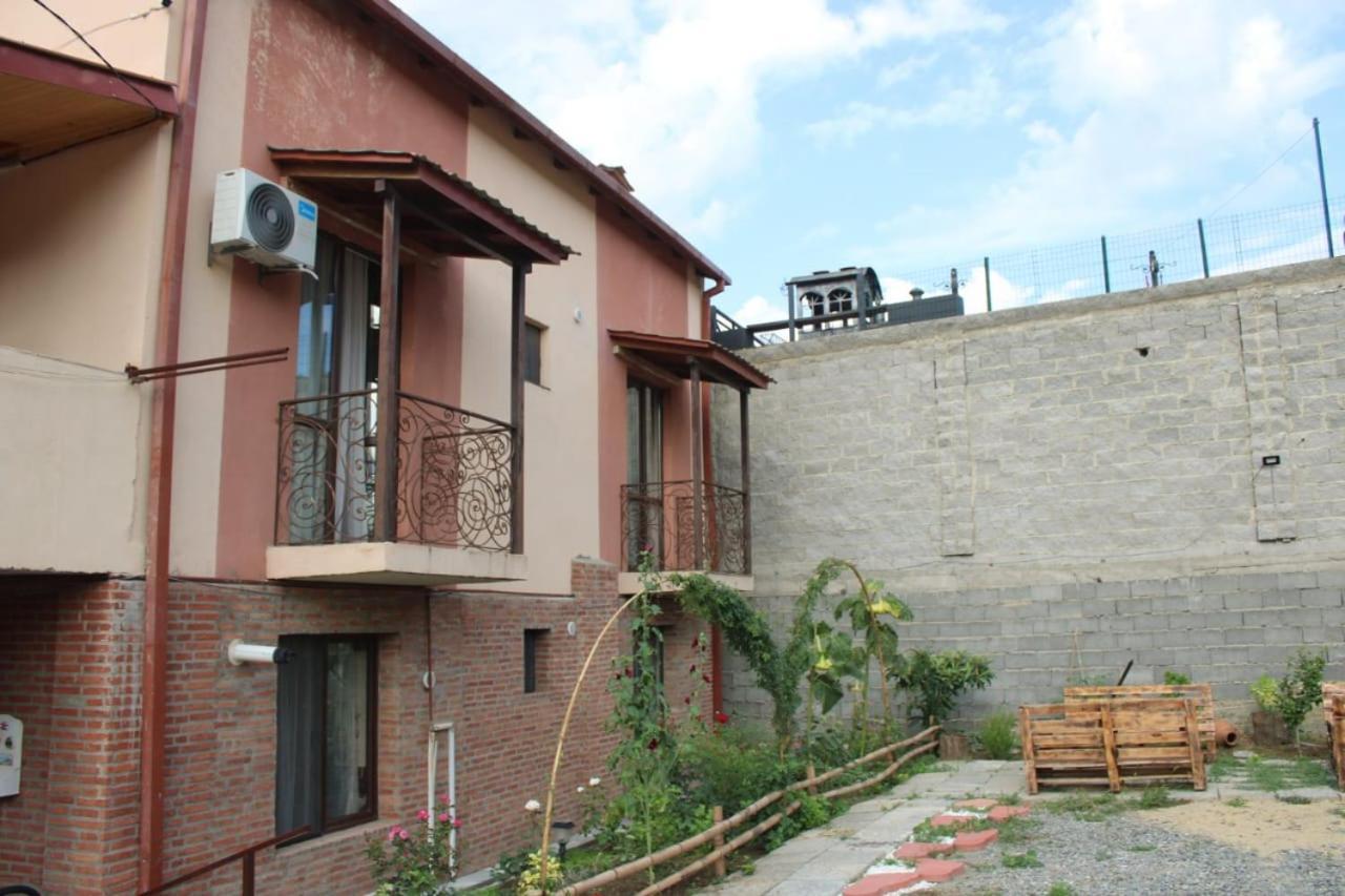 West Door Apartment Mtskheta Exterior photo